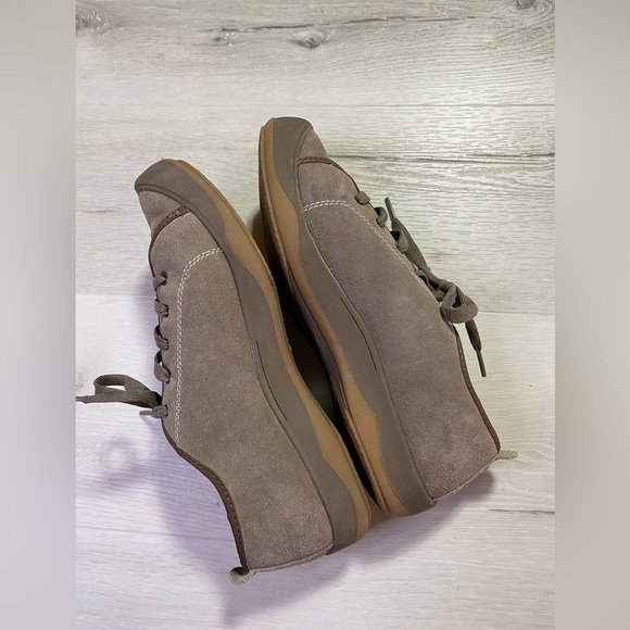 Eddie Bauer Women’s Leather Lace Up Sneakers Henderson Pine Suede Brown Size 10 - Picture 8 of 10